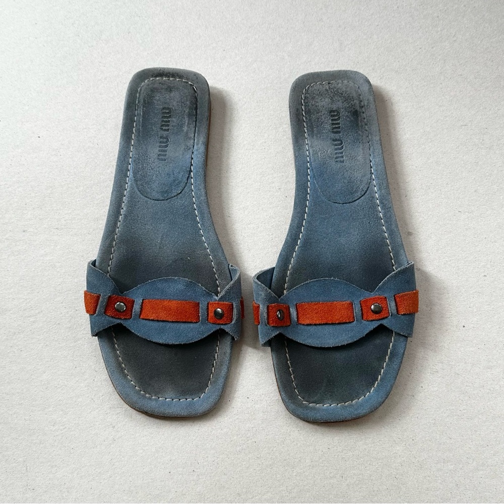 Miu Miu Slides